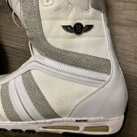 Burton Men’s Snowboard Boots- Ruler - Picture 2 of 6
